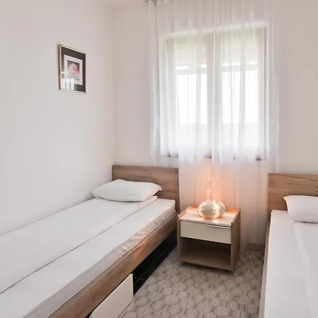 The View Hills 3* زلاتيبور